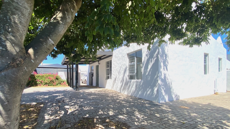 2 Bedroom Property for Sale in Velddrif Western Cape